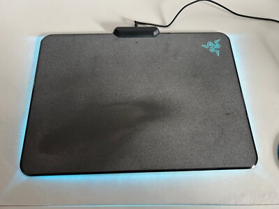 Razer Firefly RBG Mausmatte USB - Hard Edition - gebraucht