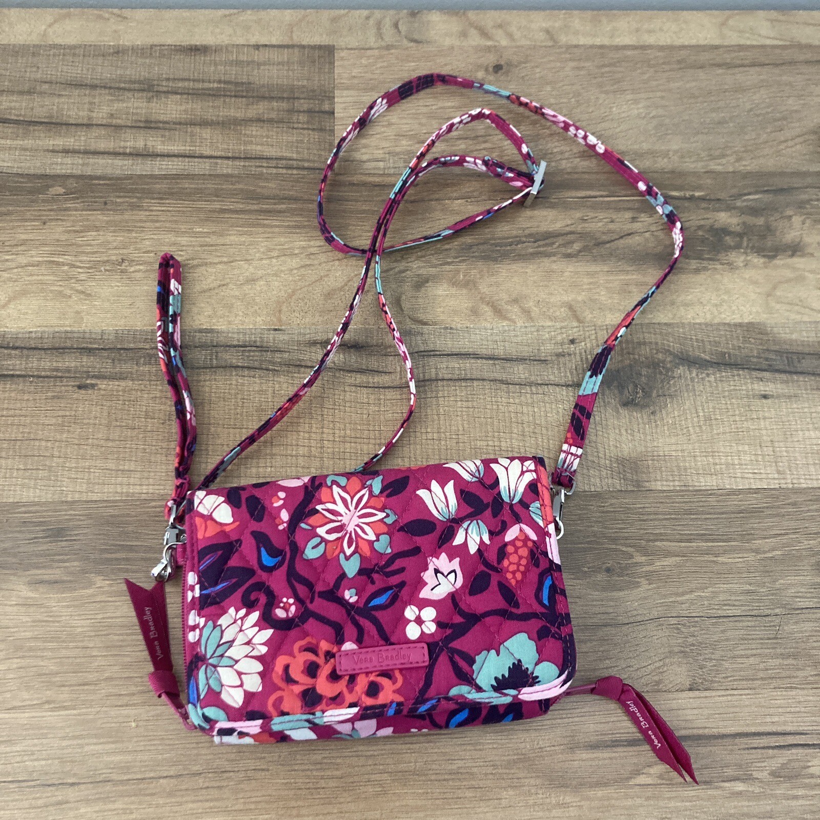 Vera Bradley Hot Pink Bloom Berry Floral RFID 3in1 … Gem