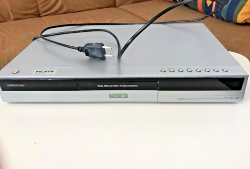 MEDION MD81335 HDD DVD Festplatten Recorder Player HDMI 160GB Geprüft - Bild 1 von 10