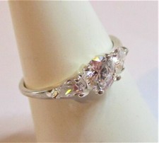 STERLING SILVER TINY CUTE 3 STONE BLING CUBIC ZIRCONIA BLING RING SIZE N 1/2 