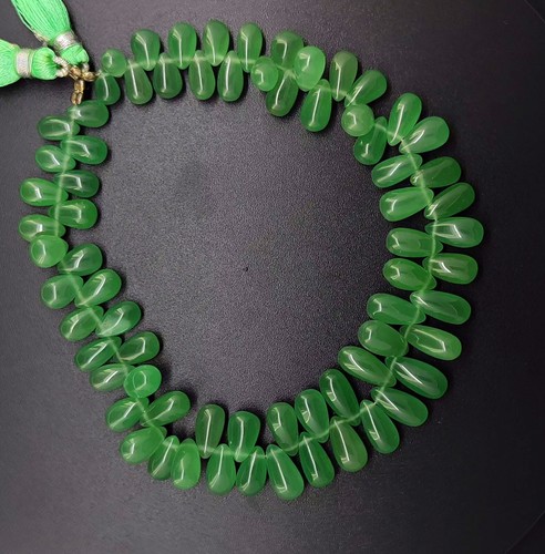 Perles En Jade Vert Naturel En Forme De Larme - 9 Brins - 149 Carats - Translucide - Neuf Sans Emballage