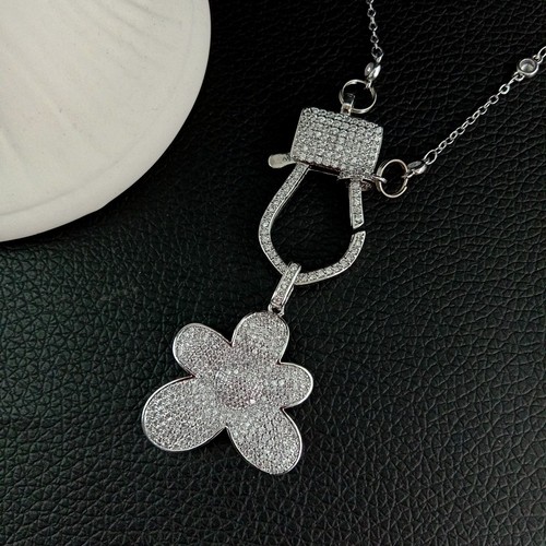 26" White Pearl Clear Crystal Chain Necklace CZ Flower Pendant - Picture 5 of 6