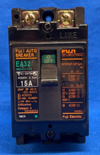 FUJI ELECTRIC CIRCUIT BREAKER EA32 BB2AEA-015 15A 220V AC 2.5kA