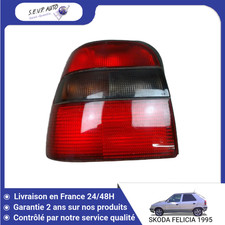 Feu arrière Skoda FELICIA