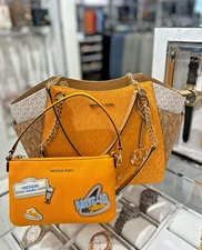 Michael Kors Jet Set Large Logo Zip Chain Tote Bag+Pouch Wristlet Bag Pop Orange