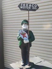 Texaco Motor Oil Man Display Statue Metal Sign Gas Gasoline Oil