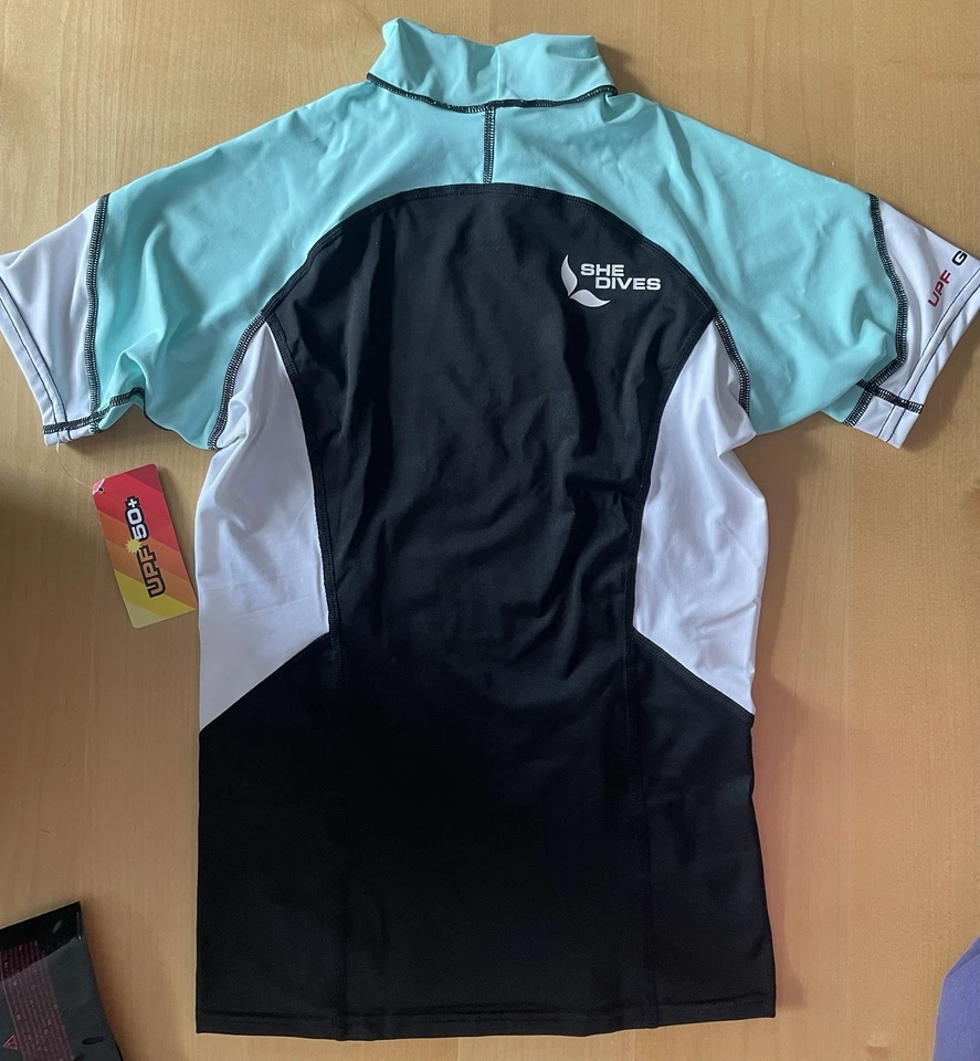 Mares Rash Guard Damen Set Shirt und Hose Grösse S ungetragen - Bild 4 von 4
