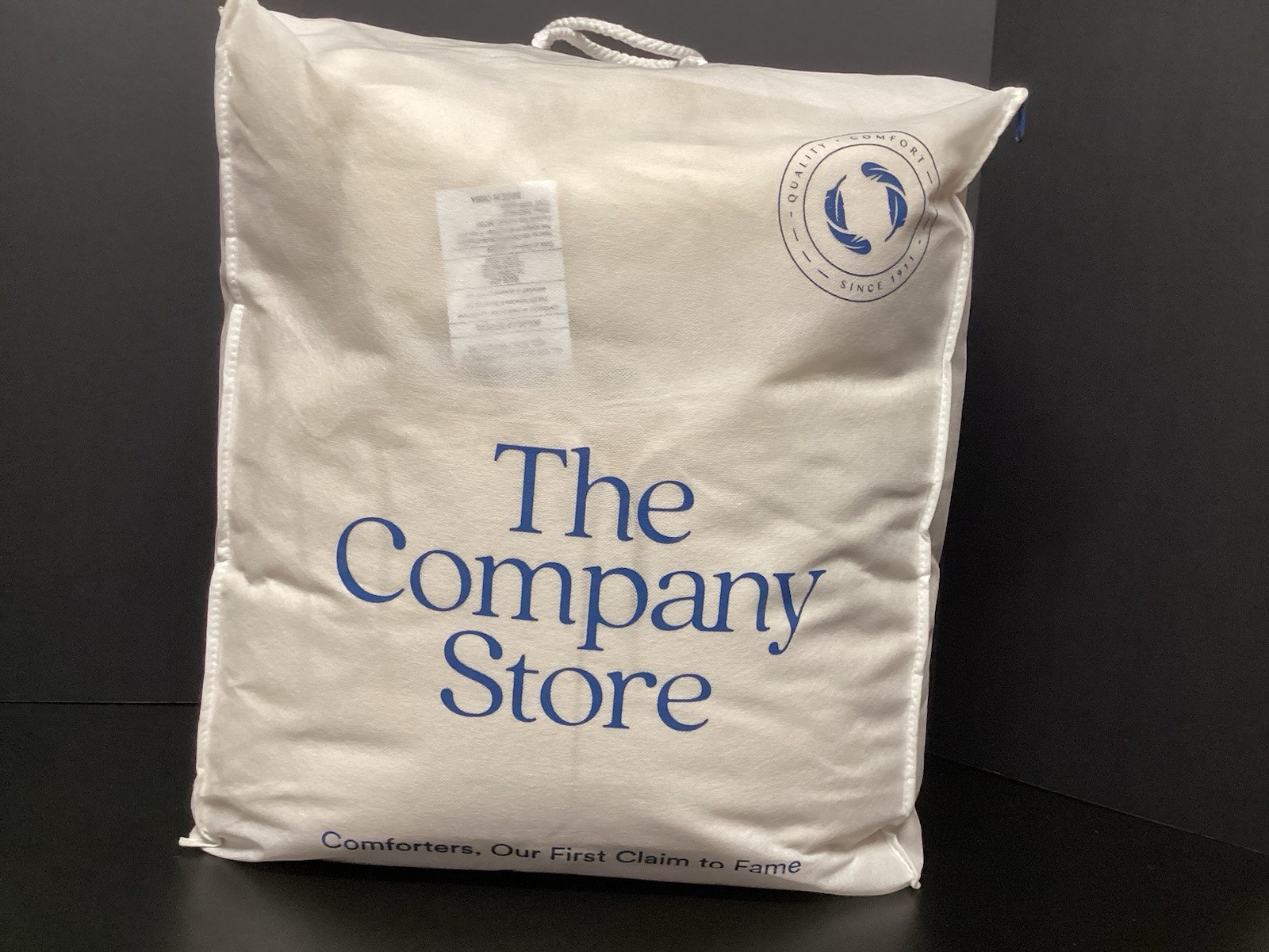 The Company Store Wool Filled All Season Ivory King Comforter W/Gold Flakes New