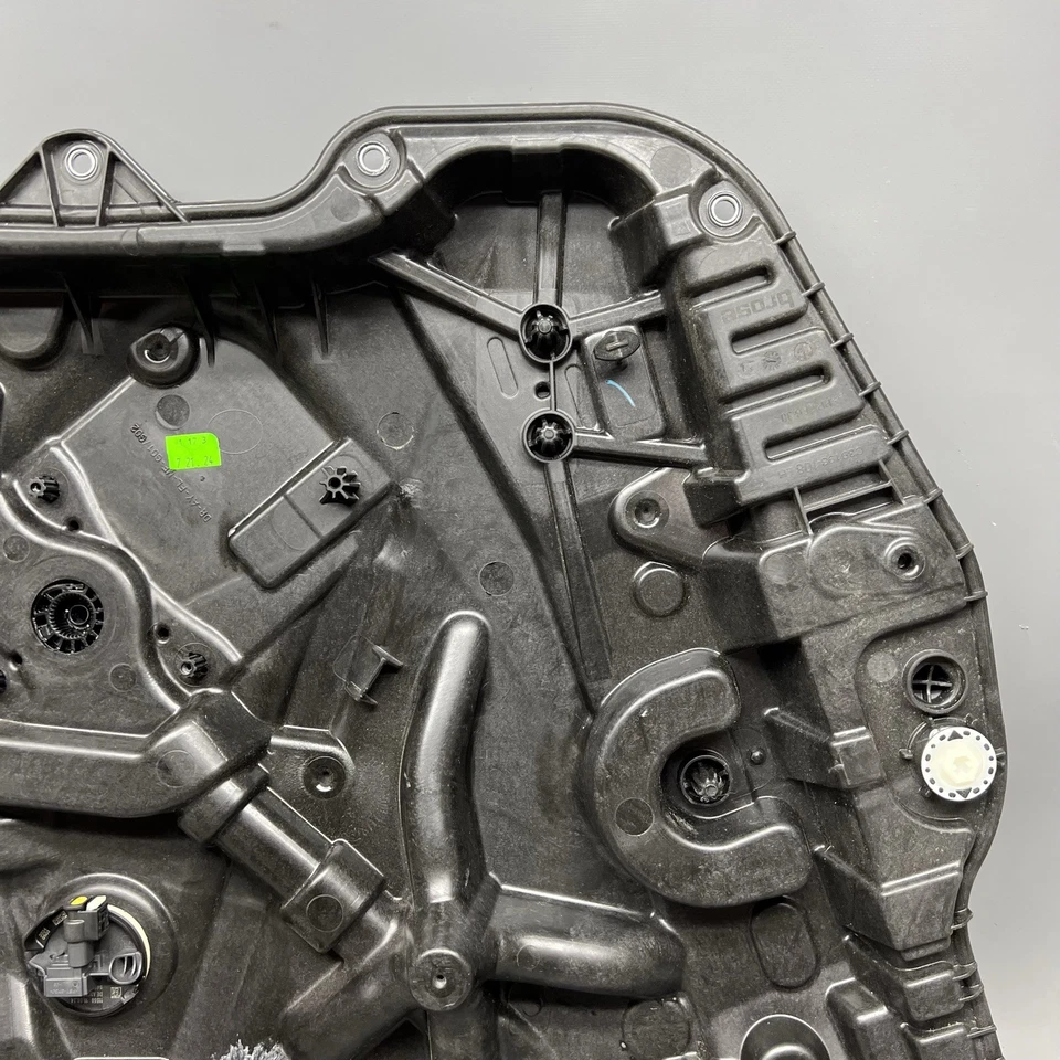 BMW X4M WINDOW REGULATOR LEFT FRONT 2019 2020 2021 2022 2023 OEM 7431769 - Imagem 4 de 4