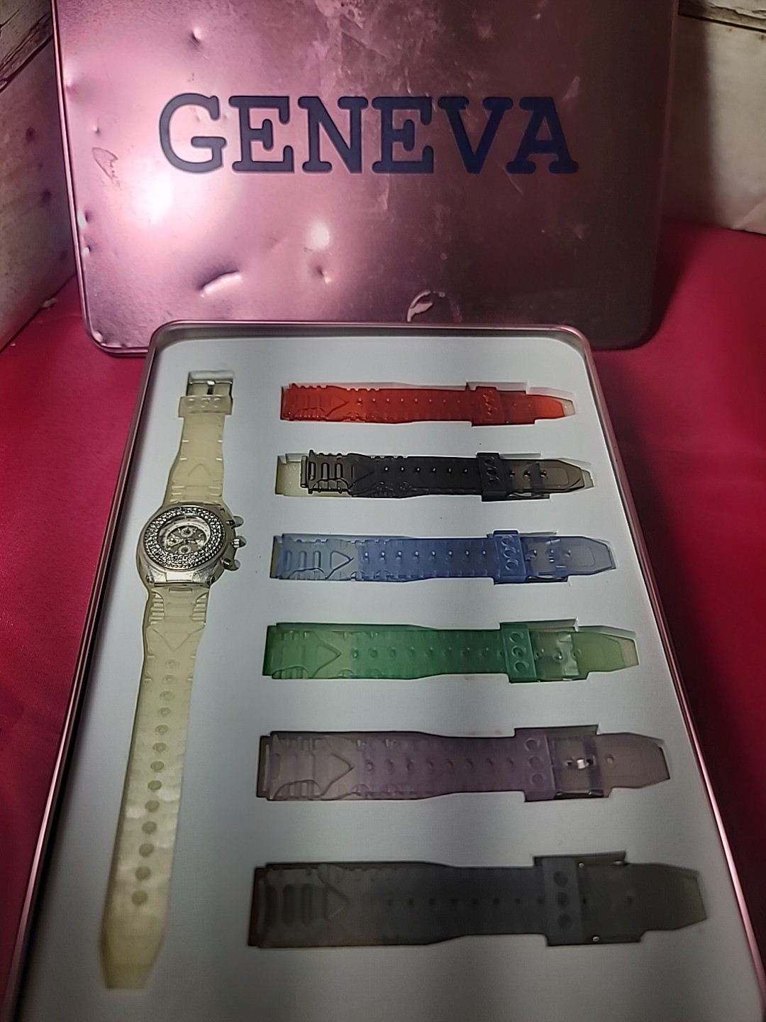 Vintage Geneva Watch Box Set 6 Interchangeable Bands And  display picture 2