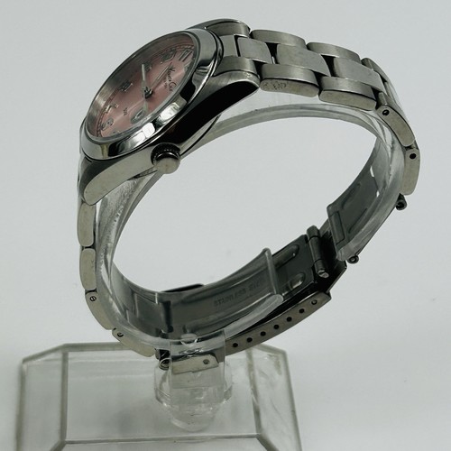 Kenneth Cole Damenuhr 31 mm lila Zifferblatt silberfarben Datum neue Batterie 6" - Bild 7 von 10