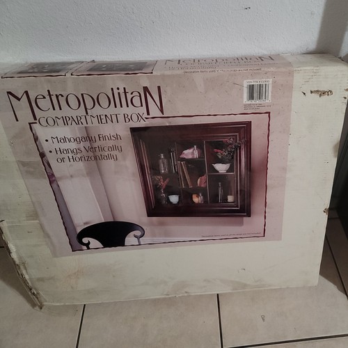 WANDBOX KURIOSITÄTENFACH MAHAGONI FINISH 7 FÄCHER  - Bild 1 von 6