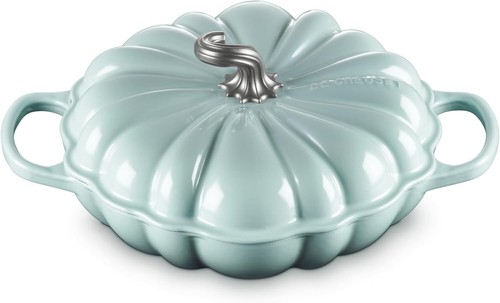 Le Creuset Sea Salt Signature Buffet Pumpkin Casserole 28cm 2.5L Ship World Wide - Picture 2 of 6