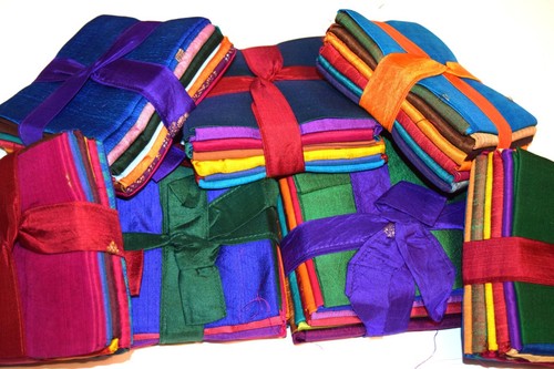 Fat quarters 4 pieces silk fabric bundle, multicolored sari silk fabric SUPER - Picture 2 of 3