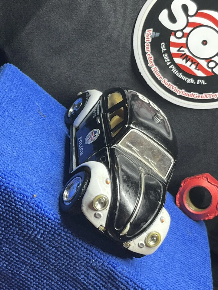 Volkswagen Classic Beetle Police 1967 Kinsmart Friction diecast 1:32 excelente estado Foto 4 de 4