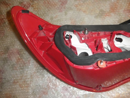 2014-2016 MBZ CLA 250/45 RIGHT TAIL LAMP ASSY/ NON LED/ OEM USED A117 906 02 01 - Bild 8 von 10
