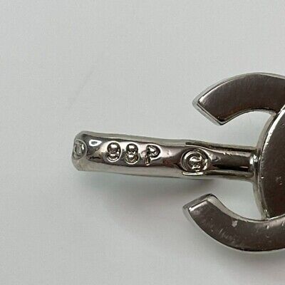CHANEL 98P Vintage Silver Logo CC Pendant & Chain Belt | eBay CHANEL 98P Vintage Silver Logo CC Pendant & Chain Belt | eBay
