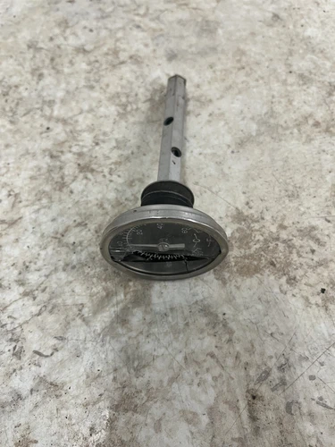 76 Piper Cherokee PA-28 140 OAT outside air temperature windshield thermometer
