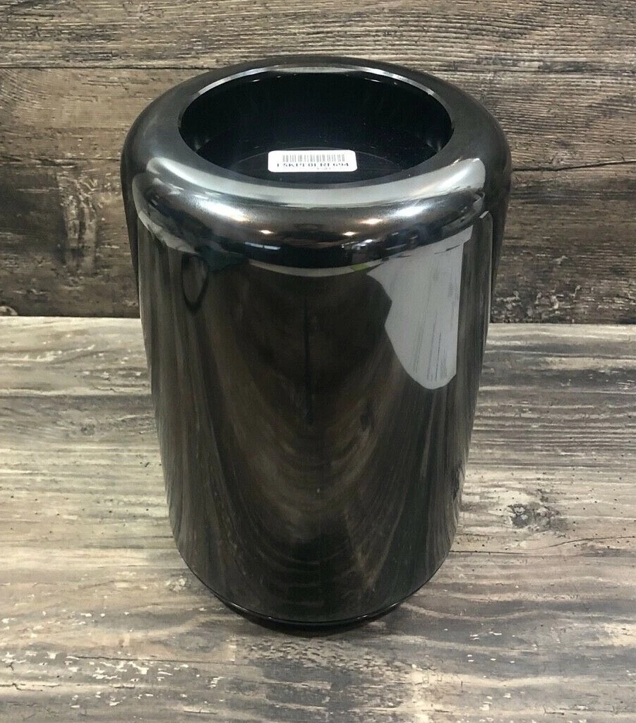 Qty: 10 Mac Pro 2013 3.0GHZ 8 core Intel Xeon Dual FirePro D500
