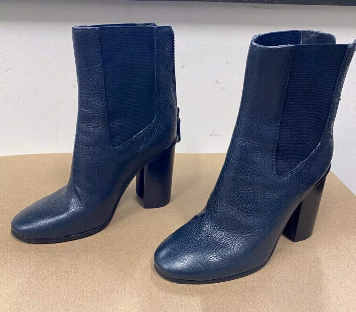 Tory burch navy best sale boots