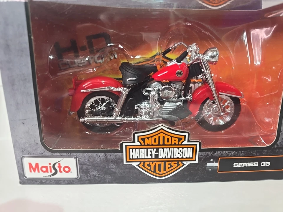 MAISTO HARLEY DAVIDSON 1958 FLH DUO GLIDE SERIE 33 MOTOCICLETA 1:18 H-D PERSONALIZADA Foto 3 de 4
