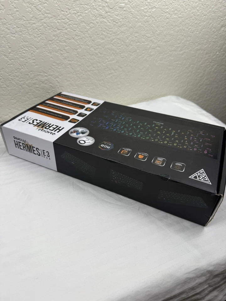 Gambian Hermes E3 RGB Mechanical Gaming Keyboard Compact - Image 3 of 4