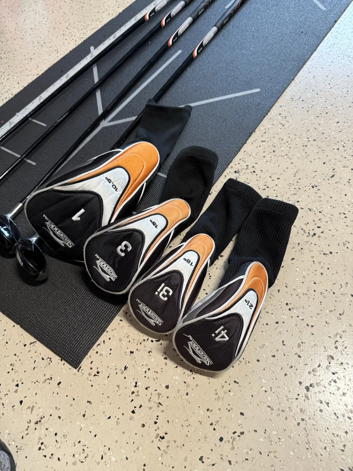 Controlador Slazenger Wrath 4 CLUBS RH 1, 3W, 3i, 4i grafito usado en excelente estado - cubiertas como nuevas Foto 2 de 4