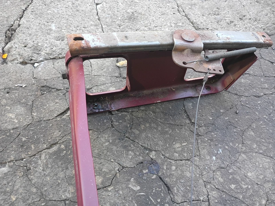 1988 - 1994 雪佛兰 GMC C/K 1500 长凳座椅轨道组件原始设备制造商红色 3628 — 第 3/4 张图片