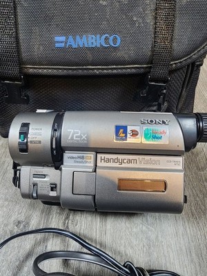Sony Handycam Vision CCD-TRV615 Hi8 XR Tape NTSC Night Vision 18x