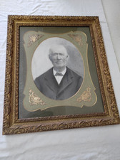 Ancien cadre photo en bois et staff avec vitre 49,5x42cm Portrait 41,5x34,5cm