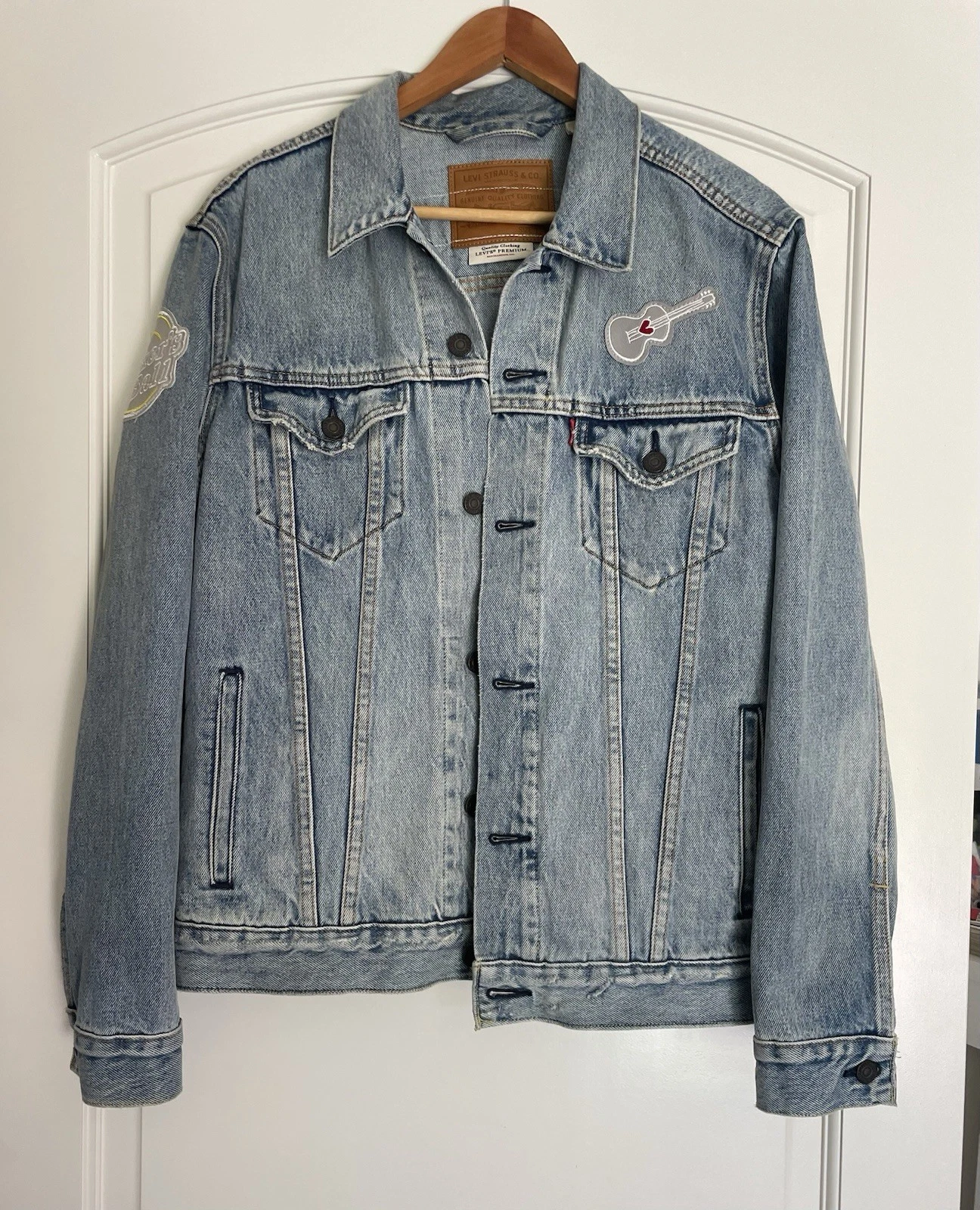 Levi's Men's Vintage Blue Denim Jacket DO IT FOR THE LOVE Music Patch L