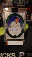 2024 topps transcendent chipper jones on card auto 3/5 green emerald