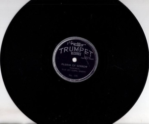 Blue Jay Gospel Singers – Shall I Meet You Over Yonder / Pilgrim Of Sorrow 78 - Picture 23 of 24
