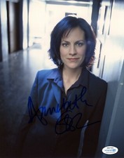 Annabeth Gish Sexy Autographed Signed 8x10 Photo ACOA