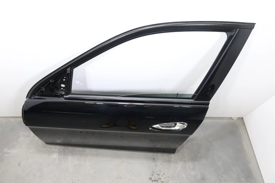 Mercedes GLS63 AMG X166 2017-2019 montaje de puerta delantera izquierda OEM negro_040 Foto 2 de 4