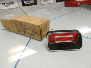 1971-1973-Dodge-Dart-Left-Side-Tail-Light-Lens-NOS-MOPAR-PN-3621679-W-Orig-Box