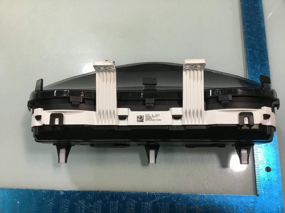 Kia Soul MPH 17-18 sin pantalla LCD MT tablero cuadro de instrumentos velocímetro OEM E Foto 2 de 4