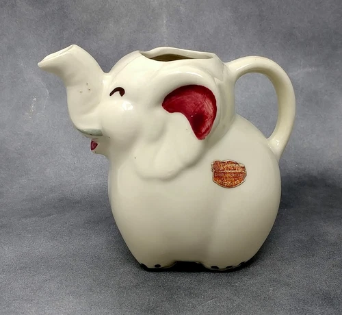 Shawnee Pottery White Elephant Creamer Original Foil Label Patented USA