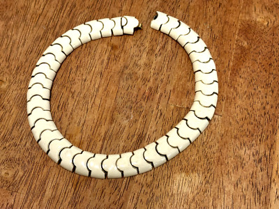 RARE Vintage Ciner 1980s White Link Enamel Choker Cuff Necklace *Clasp Repair