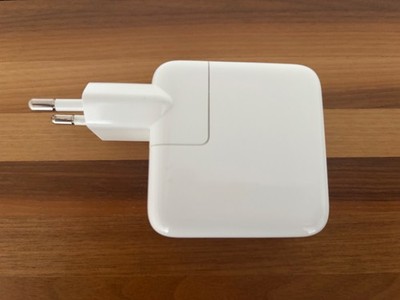 Apple USB-C Dual Port Power Adapter 35W (Netzteil) neuwertig