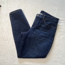 Duluth Trading Jeans Denim Slim Leg Women  s 12 Short