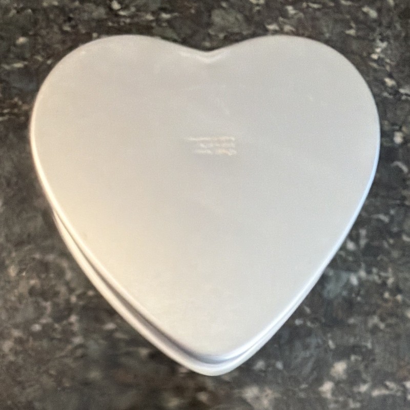 Heart Shaped Aluminum Cake Pan Silver