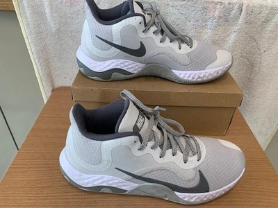Nike Renew Elevate Photon Dust White Sneaker Gr. UK 9,5 (44,5) 28,5 CM