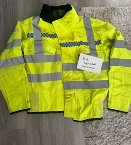 ⭐ GENUINE EX POLICE HI-VIS JACKET SIZE REGULAR SMALL INC LOGOS  TV FILM USED⭐