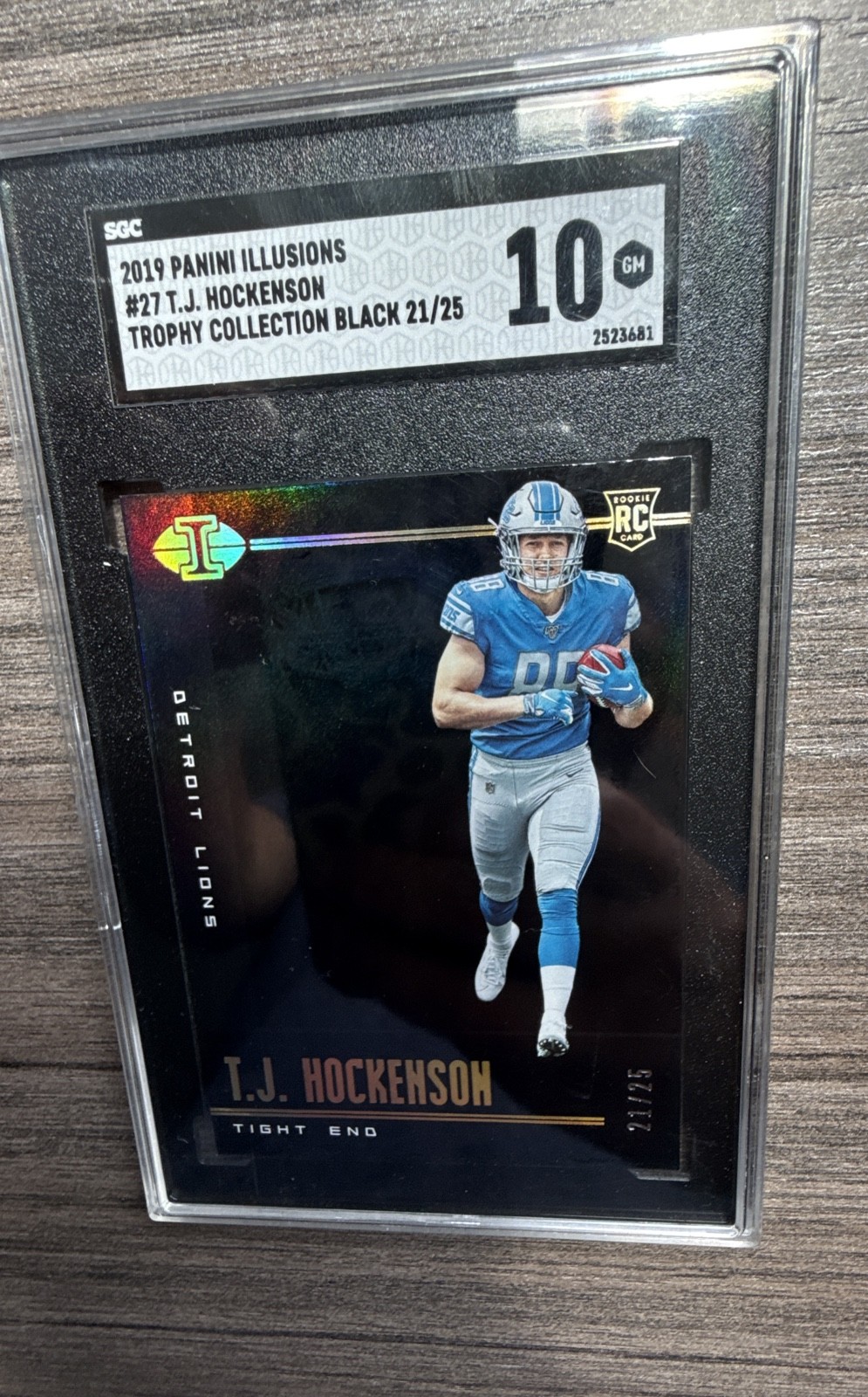 TJ Hockenson Panini Illusions #27 Black
