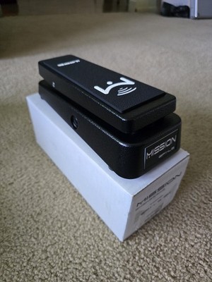 Mission Engineering EP1-L6-BK Volume Pedal for Electric Guitar Black Analog