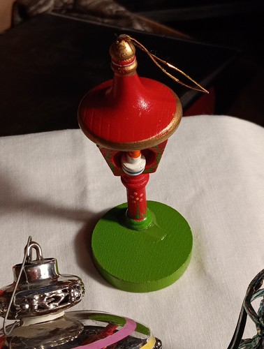 Vintage Christmas Ornament Lot – Old School Lot With, Bells, - Picture 6 of 8