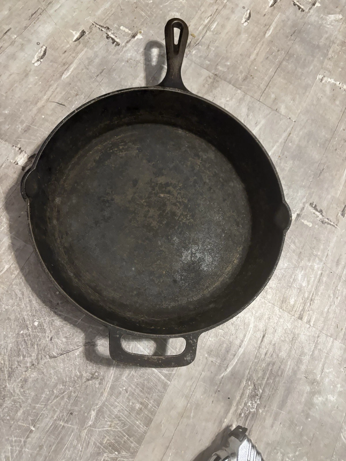 This is a Mainstays 12 1/2 Inch Cast Iron Skillet.It is designed for versatile