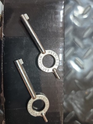 Peerless  Standard Handcuff Key, Nickel (PAIR)