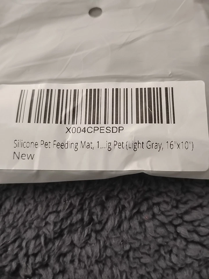 Silicone Pet Feeding Mat Light Grey 16x10 - Image 4 of 4
